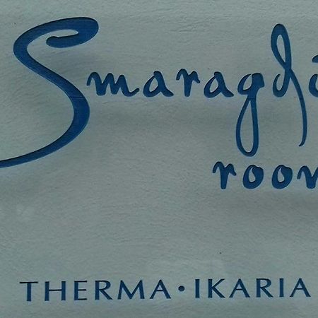 Smaragdi Studios And Rooms Ágios Kírykos Zewnętrze zdjęcie